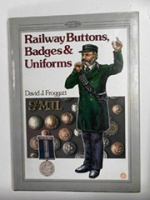 Railway_buttons__badges___uniforms
