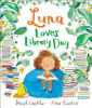 Luna_loves_library_day